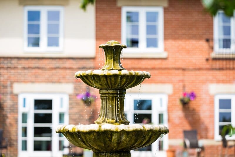 Hampton Care Home garden